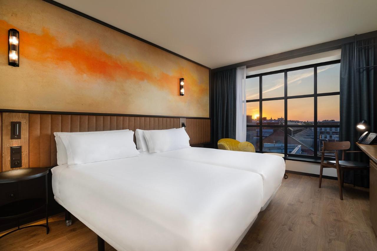 Hotel Barcelo Warsaw Powisle Esterno foto