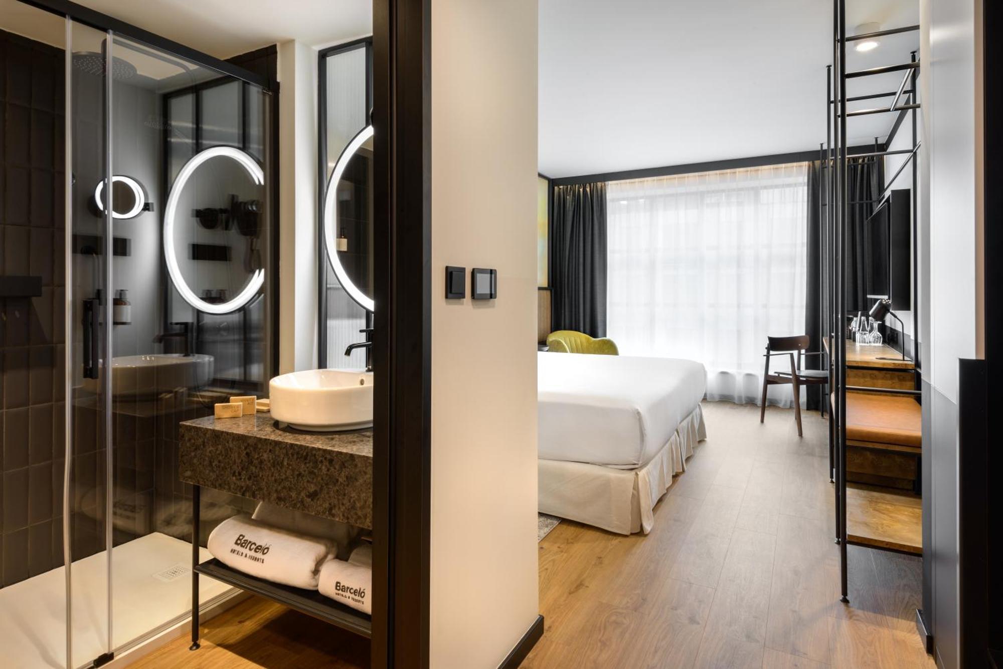 Hotel Barcelo Warsaw Powisle Esterno foto