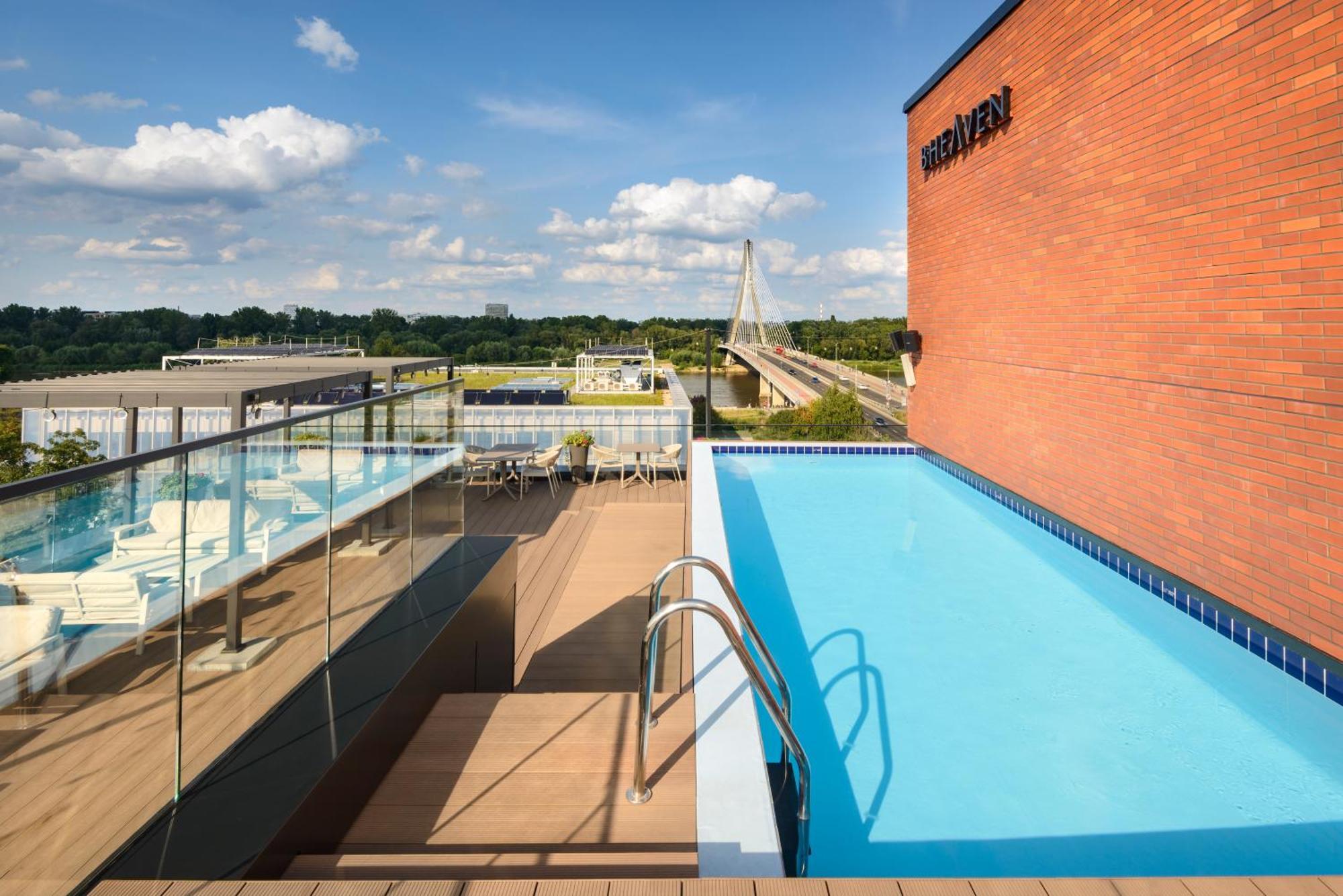 Hotel Barcelo Warsaw Powisle Esterno foto